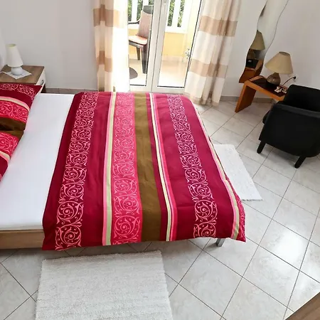 Apartment Vuljan Sucuraj