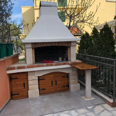 Vuljan Apartment Sućuraj
